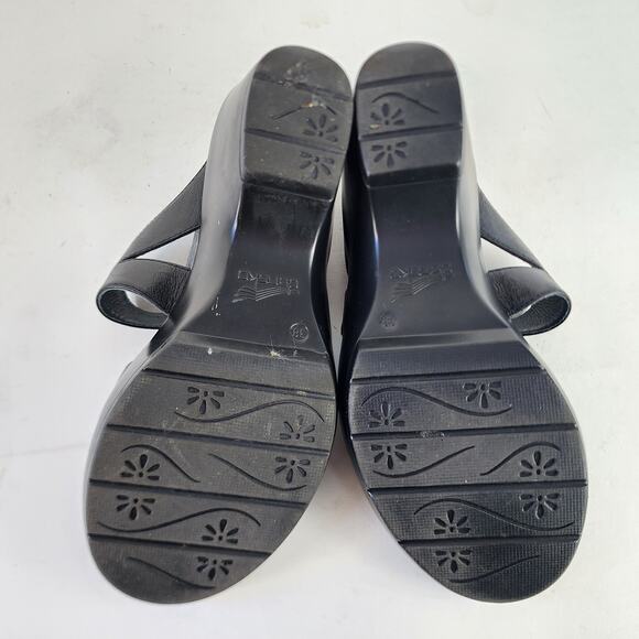 Dansko Jodi Strappy Wedge Sandals EU 38 US 7.5-8 Black Leather The Walking Co. - Picture 7 of 7